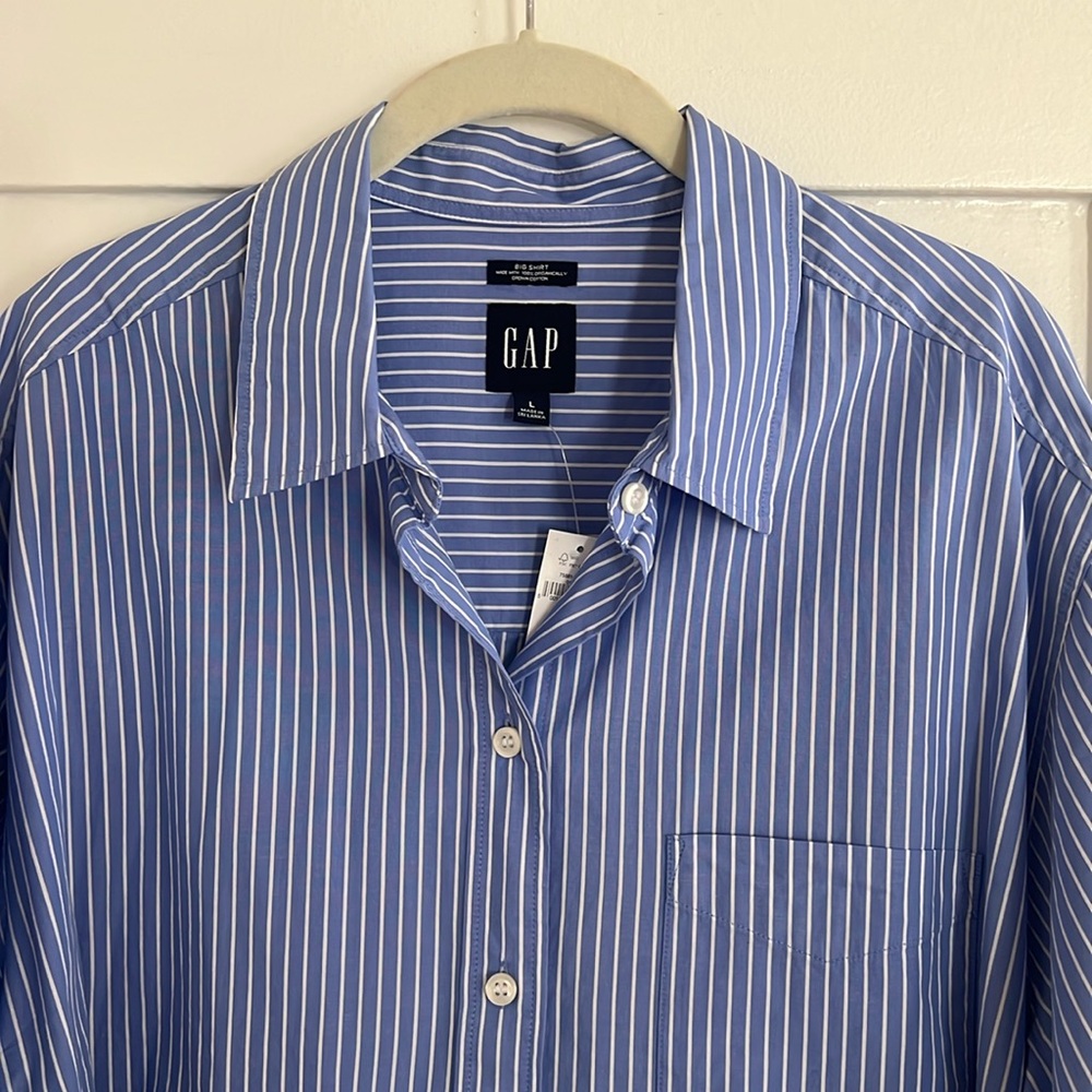 Gap stripe shirt